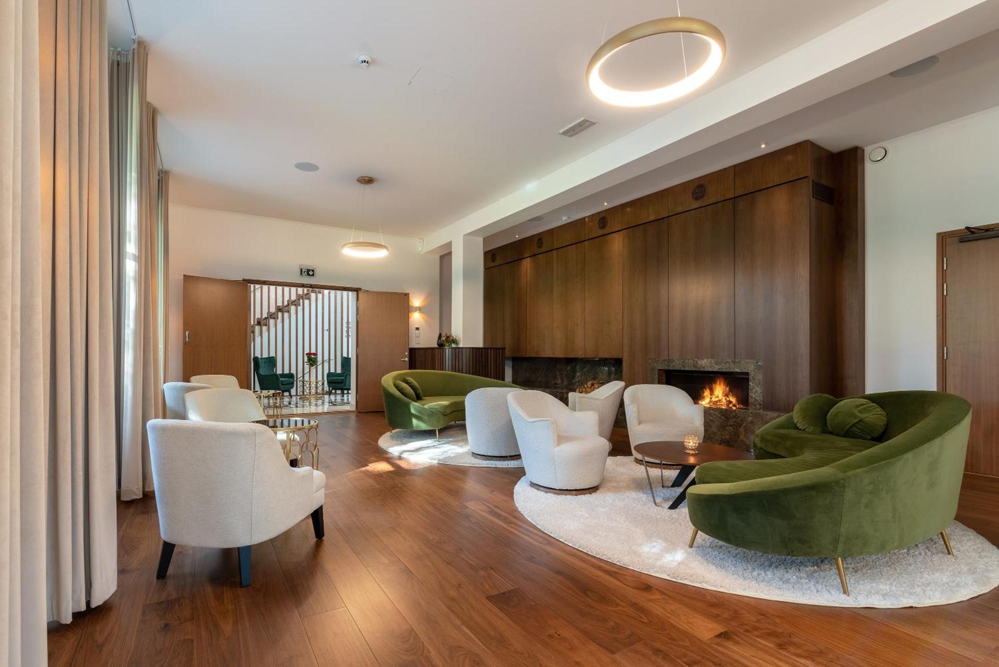 The Manor Sports & Spa Torva Ngoại thất bức ảnh