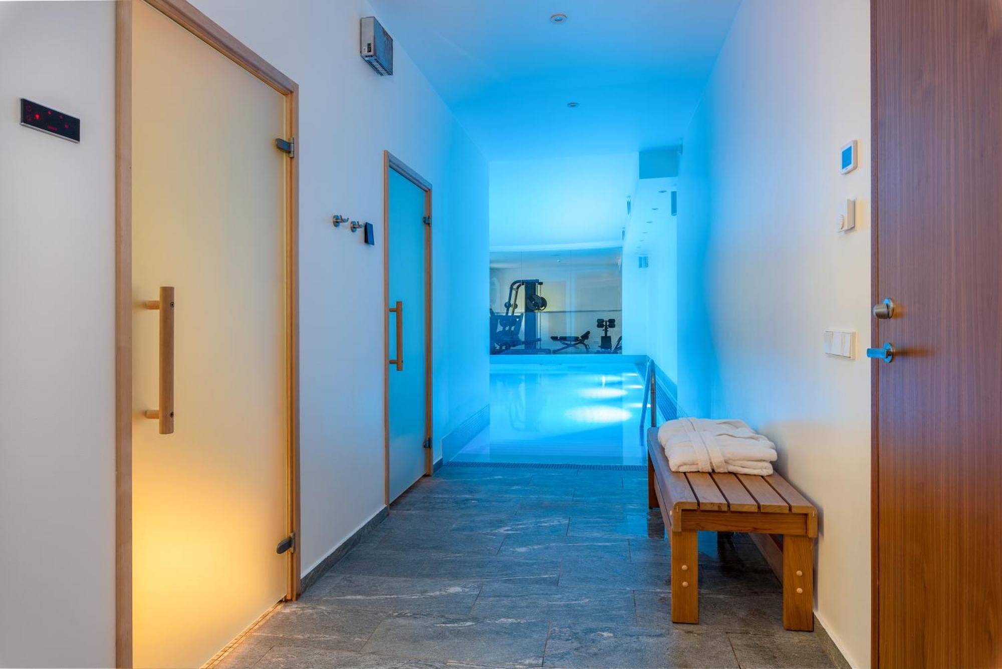 The Manor Sports & Spa Torva Ngoại thất bức ảnh