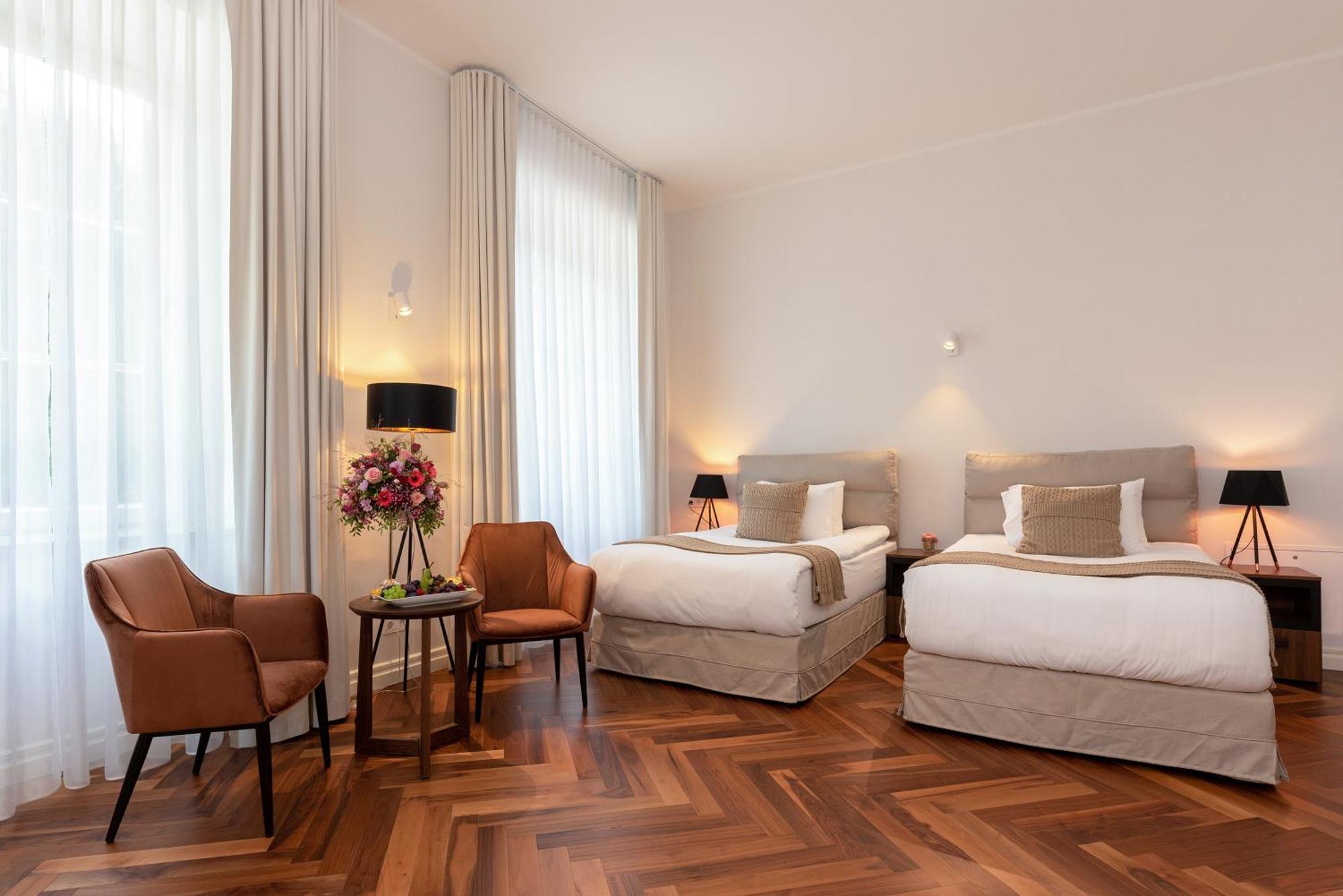 The Manor Sports & Spa Torva Ngoại thất bức ảnh