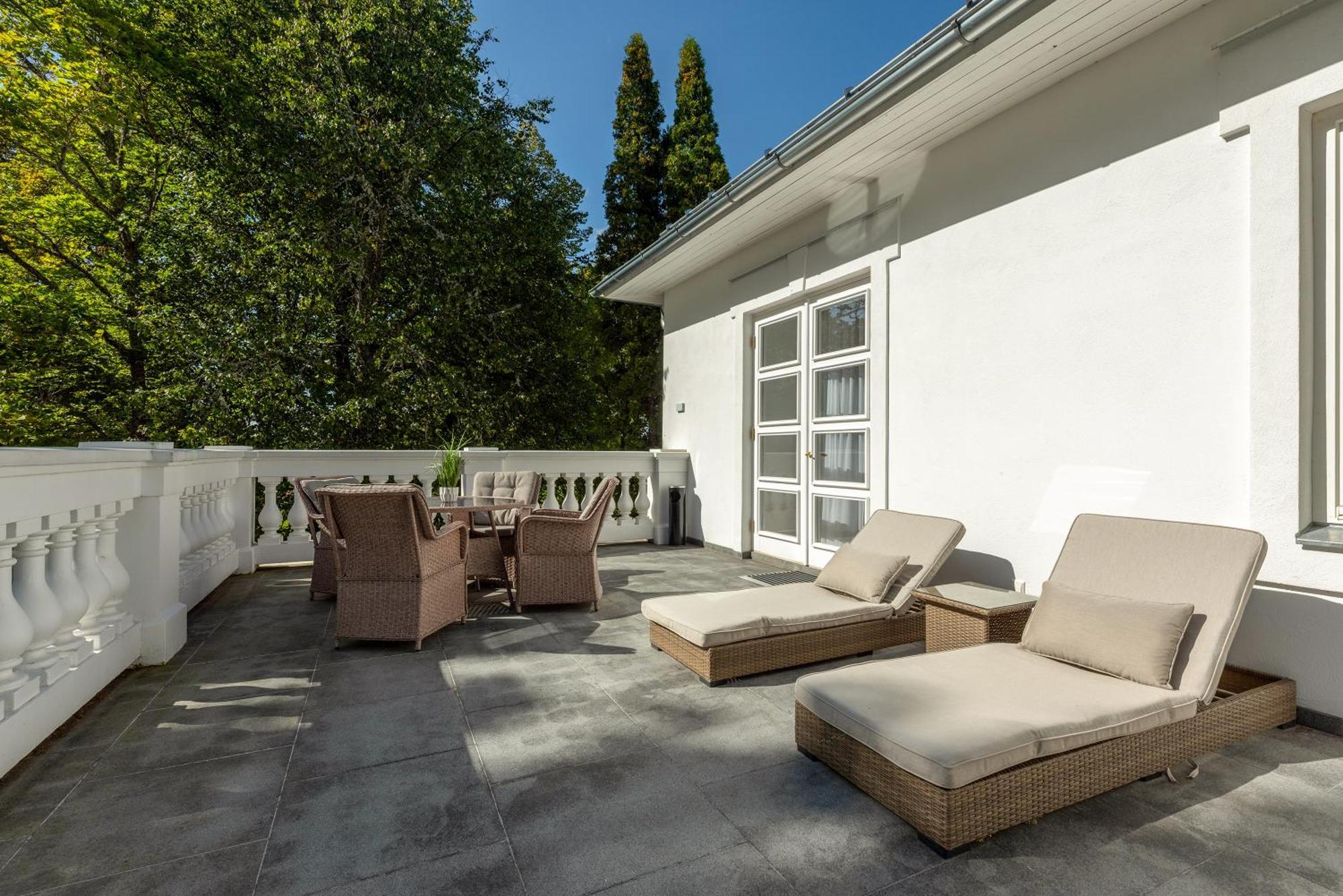 The Manor Sports & Spa Torva Ngoại thất bức ảnh