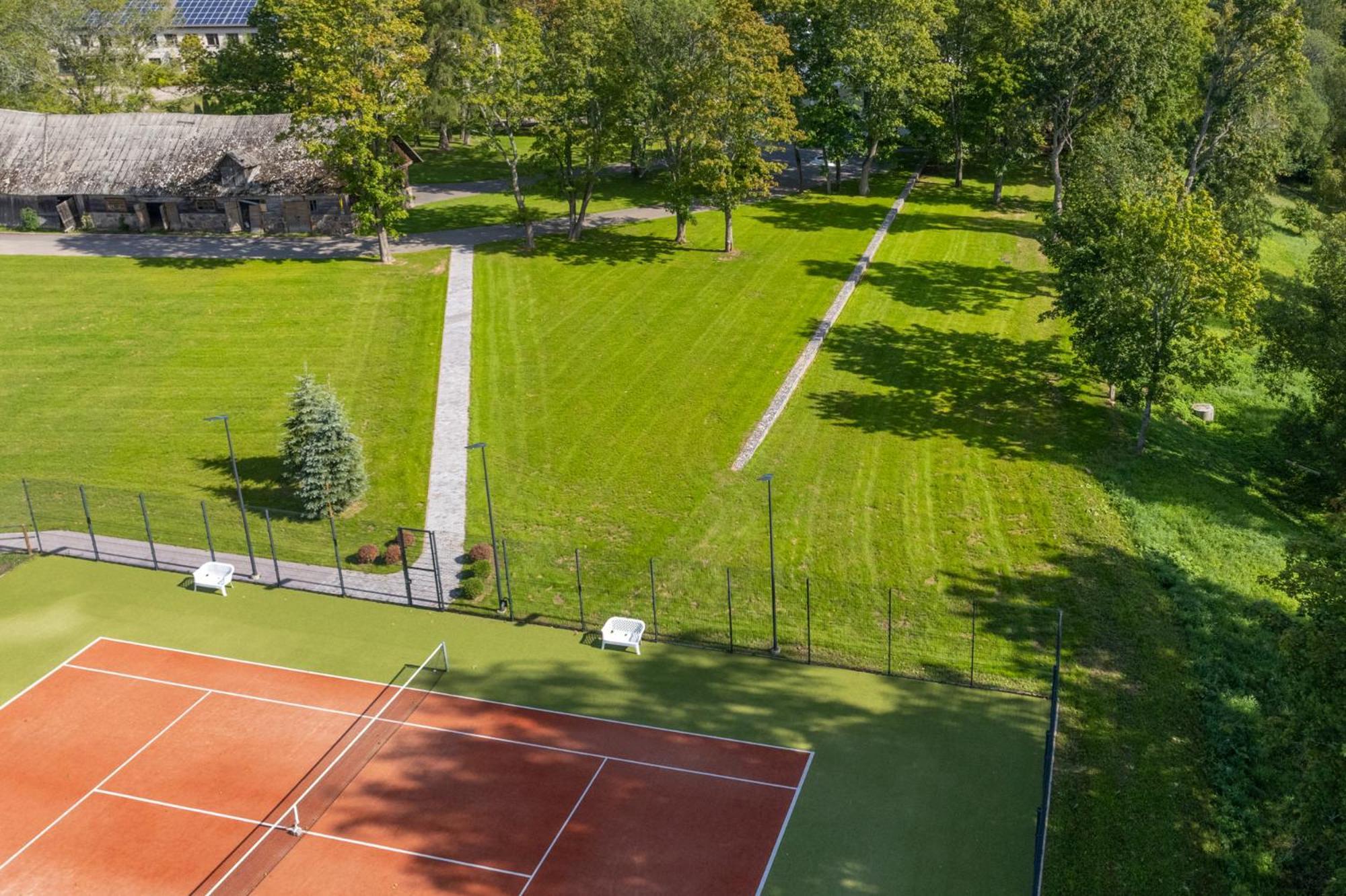 The Manor Sports & Spa Torva Ngoại thất bức ảnh